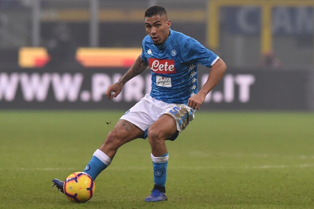 MILAN, ITALY - DECEMBER 26:  Allan of Napoli in action during the Serie A match between FC Internazionale and SSC Napoli at Stadio Giuseppe Meazza on December 26, 2018 in Milan, Italy.  (Photo by Tullio Puglia/Getty Images)