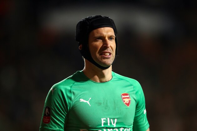 BLACKPOOL, ENGLAND - JANUARY 05: Petr Cech of Arsenal during the FA Cup Third Round match between Blackpool and Arsenal at Bloomfield Road on January 5, 2019 in Blackpool, United Kingdom. (Photo by Robbie Jay Barratt - AMA/Getty Images)