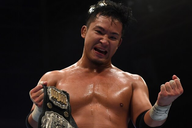 TOKYO, JAPAN - OCTOBER 08: KUSHIDA celebrates his victory against Marty Scurll during the King of Pro-Wresting at Ryogoku Kokugikan on October 8, 2018 in Tokyo, Japan. (Photo by Etsuo Hara/Getty Images)