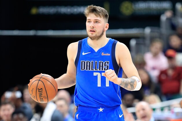 INDIANAPOLIS, IN - JANUARY 19:  Luka Doncic #77 of the Dallas Mavericks dribbles the ball against the  Indiana Pacers at Bankers Life Fieldhouse on January 19, 2019 in Indianapolis, Indiana.   NOTE TO USER: User expressly acknowledges and agrees that, by downloading and or using this photograph, User is consenting to the terms and conditions of the Getty Images License Agreement.  (Photo by Andy Lyons/Getty Images)