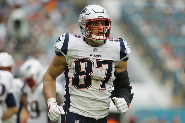 MIAMI, FL - DECEMBER 09:  Rob Gronkowski #87 of the New England Patriots looks on against the Miami Dolphins at Hard Rock Stadium on December 9, 2018 in Miami, Florida.  (Photo by Michael Reaves/Getty Images)