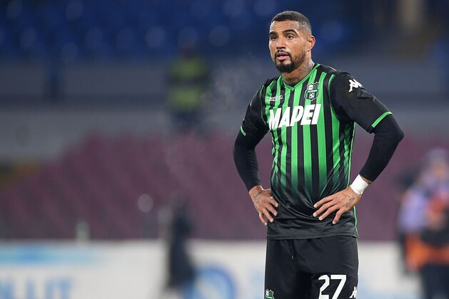 NAPLES, ITALY - JANUARY 13:  Kevin Prince Boateng of US Sassuolo in action during the Coppa Italia match between SSC Napoli and US Sassuolo at Stadio San Paolo on January 13, 2019 in Naples, Italy.  (Photo by Francesco Pecoraro/Getty Images)