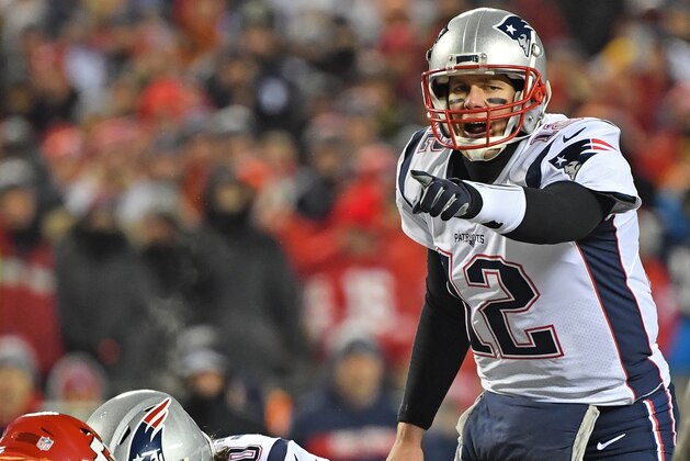 KANSAS CITY, MO - JANUARY 20:  Quarterback Tom Brady #12 of the New England Patriots calls out instructions at the line during the first half of the AFC Championship Game against the Kansas City Chiefs at Arrowhead Stadium on January 20, 2019 in Kansas City, Missouri. (Photo by Peter G. Aiken/Getty Images)