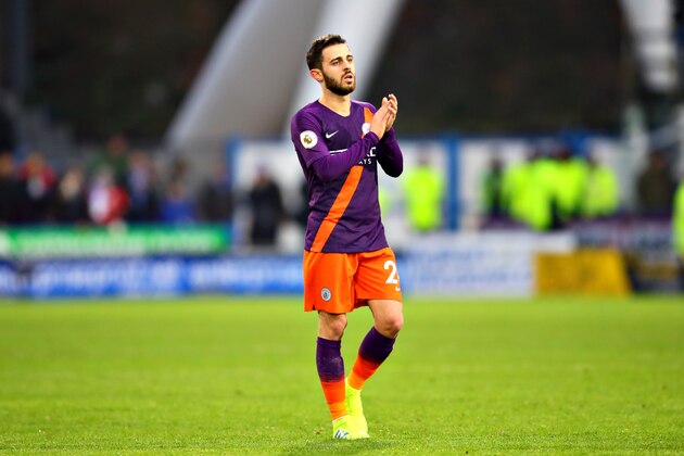 HUDDERSFIELD, ENGLAND - JANUARY 20: Bernardo Silva of Manchester City applauds the crowd after the Premier League match between Huddersfield Town and Manchester City at John Smith's Stadium on January 20, 2019 in Huddersfield, United Kingdom. (Photo by Chris Brunskill/Fantasista/Getty Images)