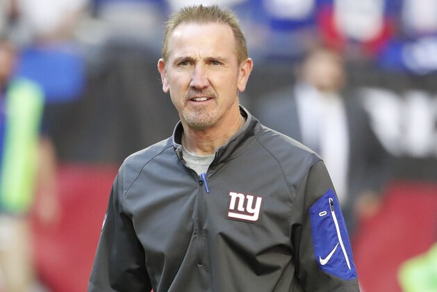 New York Giants head coach Steve Spagnuolo during an NFL football game against the Arizona Cardinals, Sunday, Dec. 24, 2017, in Glendale, Ariz. The Cardinals won 23-0. (AP Photo/Rick Scuteri)