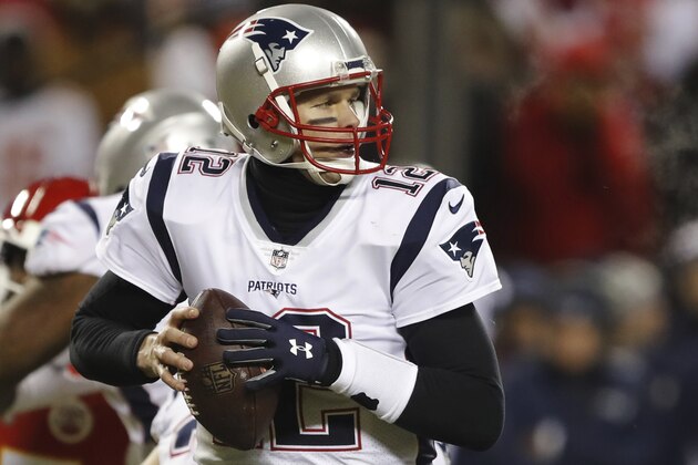 New England Patriots quarterback Tom Brady looks for a receiver during the first half of the AFC Championship NFL football game against the Kansas City Chiefs, Sunday, Jan. 20, 2019, in Kansas City, Mo. (AP Photo/Charlie Neibergall)