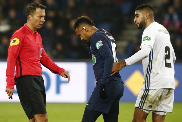 Referee Johan Hamel, left, walks to PSG's Neymar, center, as he confronted by Strasbourg's Ismael Aaneba during the French Cup soccer match between Paris Saint Germain and Strasbourg at the Parc des Princes stadium in Paris, Wednesday, Jan. 23, 2019. (AP Photo/Michel Euler) Referee Johan Hamel, left, walks to PSG's Neymar, center, as he confronted by Strasbourg's Ismael Aaneba during the French Cup soccer match between Paris Saint Germain and Strasbourg at the Parc des Princes stadium in Paris, Wednesday, Jan. 23, 2019. (AP Photo/Michel Euler)