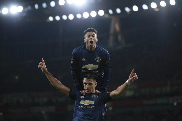 LONDON, ENGLAND - JANUARY 25: Alexis Sanchez of Manchester United celebrates scoring their 1st goal with Jesse Lingard during the FA Cup Fourth Round match between Arsenal and Manchester United at Emirates Stadium on January 25, 2019 in London, United Kingdom. (Photo by Marc Atkins/Getty Images) LONDON, ENGLAND - JANUARY 25: Alexis Sanchez of Manchester United celebrates scoring their 1st goal with Jesse Lingard during the FA Cup Fourth Round match between Arsenal and Manchester United at Emirates Stadium on January 25, 2019 in London, United Kingdom. (Photo by Marc Atkins/Getty Images)