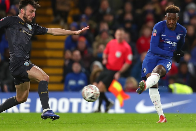 LONDON, ENGLAND - JANUARY 27: Callum Hudson-Odoi of Chelsea scores his team's second goal during the FA Cup Fourth Round match between Chelsea and Sheffield Wednesday at Stamford Bridge on January 27, 2019 in London, United Kingdom.  (Photo by Clive Rose/Getty Images)