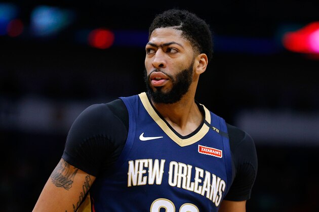 NEW ORLEANS, LOUISIANA - DECEMBER 28: Anthony Davis #23 of the New Orleans Pelicans reacts during a game against the Dallas Mavericks at the Smoothie King Center on December 28, 2018 in New Orleans, Louisiana. NOTE TO USER: User expressly acknowledges and agrees that, by downloading and or using this photograph, User is consenting to the terms and conditions of the Getty Images License Agreement.  (Photo by Jonathan Bachman/Getty Images)