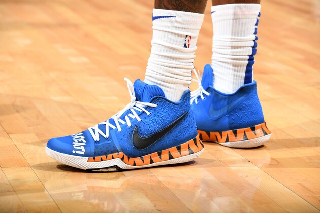LOS ANGELES, CA - JANUARY 28:  The sneakers of Montrezl Harrell #5 of the LA Clippers are seen during the game against the Atlanta Hawks on January 28, 2019 at STAPLES Center in Los Angeles, California. NOTE TO USER: User expressly acknowledges and agrees that, by downloading and/or using this Photograph, user is consenting to the terms and conditions of the Getty Images License Agreement. Mandatory Copyright Notice: Copyright 2019 NBAE (Photo by Andrew D. Bernstein/NBAE via Getty Images)