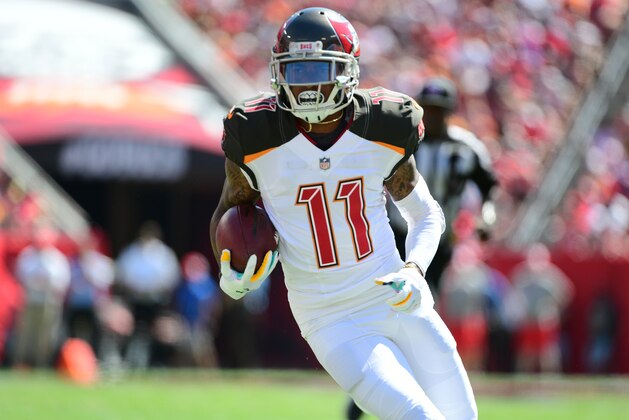 TAMPA, FL - OCTOBER 21: DeSean Jackson #11 of the Tampa Bay Buccaneers makes a catch during the second quarter against the Cleveland Browns on October 21, 2018 at Raymond James Stadium in Tampa, Florida.(Photo by Julio Aguilar/Getty Images) TAMPA, FL - OCTOBER 21: DeSean Jackson #11 of the Tampa Bay Buccaneers makes a catch during the second quarter against the Cleveland Browns on October 21, 2018 at Raymond James Stadium in Tampa, Florida.(Photo by Julio Aguilar/Getty Images)