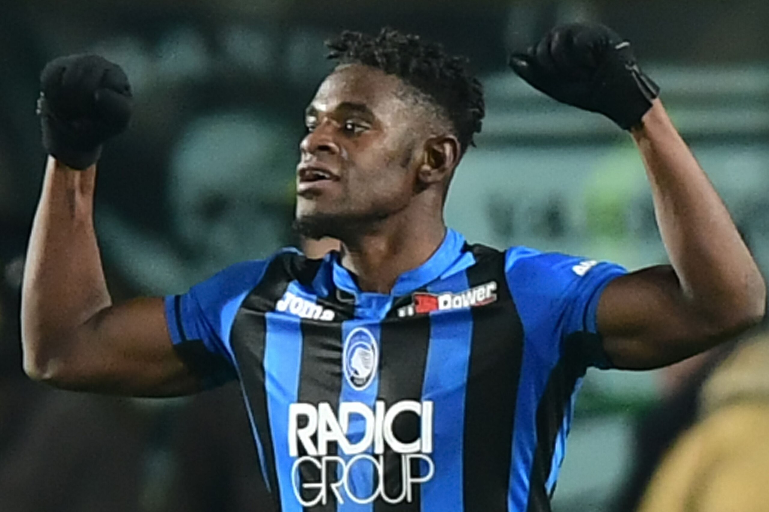 Atalanta's Colombian forward Duvan Zapata celebrates scoring during the Italian Tim Cup round of eight football match Atalanta Bergamo vs Juventus on January 30, 2019 at the Atleti Azzurri d'Italia stadium in Bergamo. (Photo by Miguel MEDINA / AFP) (Photo credit should read MIGUEL MEDINA/AFP/Getty Images) Atalanta's Colombian forward Duvan Zapata celebrates scoring during the Italian Tim Cup round of eight football match Atalanta Bergamo vs Juventus on January 30, 2019 at the Atleti Azzurri d'Italia stadium in Bergamo. (Photo by Miguel MEDINA / AFP) (Photo credit should read MIGUEL MEDINA/AFP/Getty Images)