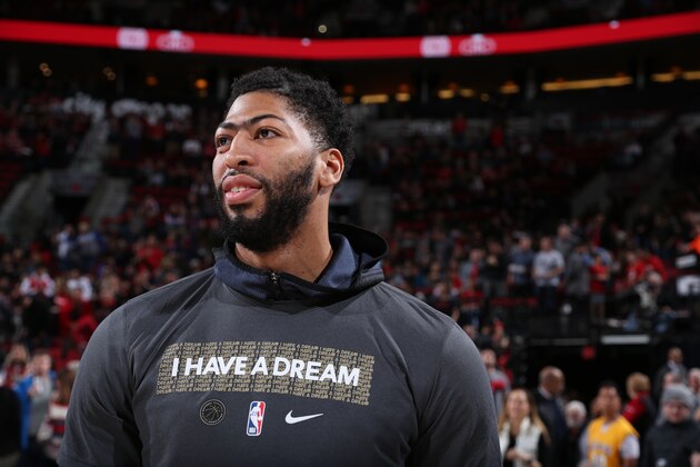 PORTLAND, OR - JANUARY 18: Anthony Davis #23 of the New Orleans Pelicans looks on during the game against the Portland Trail Blazers on January 18, 2019 at the Moda Center Arena in Portland, Oregon. NOTE TO USER: User expressly acknowledges and agrees that, by downloading and or using this photograph, user is consenting to the terms and conditions of the Getty Images License Agreement. Mandatory Copyright Notice: Copyright 2019 NBAE (Photo by Sam Forencich/NBAE via Getty Images)