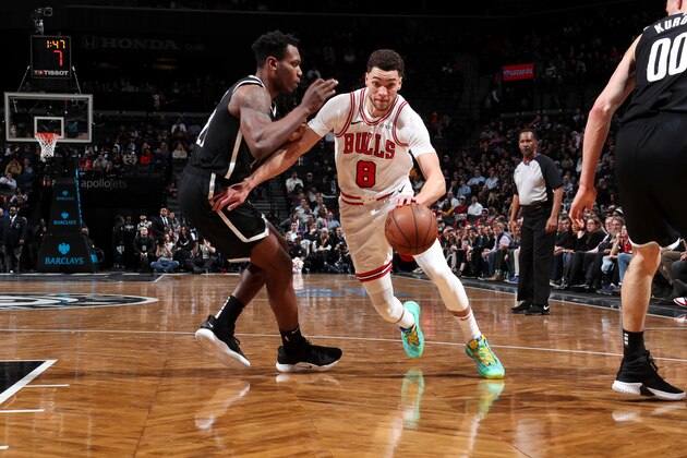 BROOKLYN, NY - JANUARY 29: Zach LaVine #8 of the Chicago Bulls drives against the Brooklyn Nets on January 29, 2019 at Barclays Center in Brooklyn, New York. NOTE TO USER: User expressly acknowledges and agrees that, by downloading and or using this Photograph, user is consenting to the terms and conditions of the Getty Images License Agreement. Mandatory Copyright Notice: Copyright 2019 NBAE (Photo by Nathaniel S. Butler/NBAE via Getty Images)