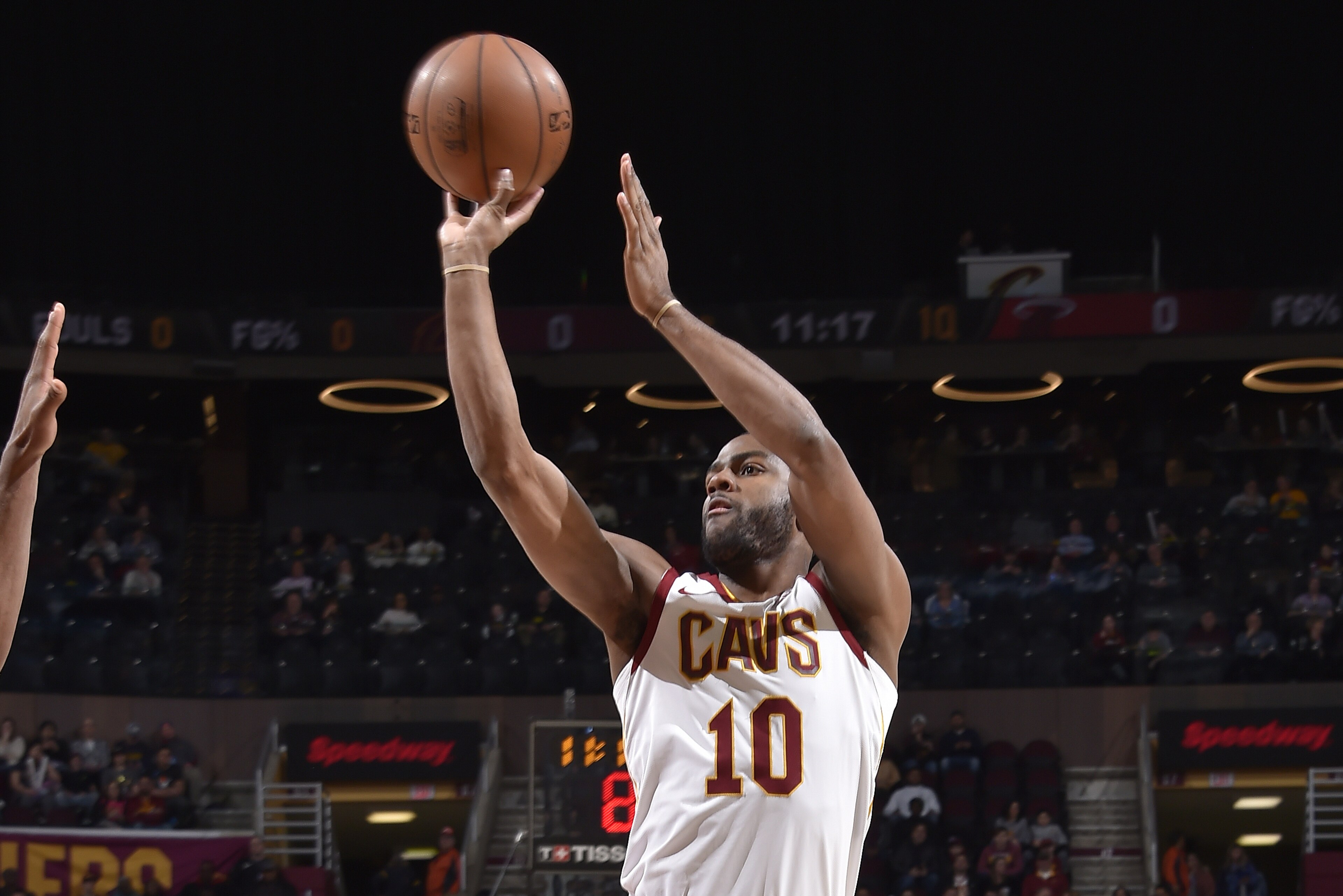 CLEVELAND, OH - JANUARY 25: Alec Burks #10 of the Cleveland Cavaliers shoots the ball against the Miami Heat on January 25, 2019 at Quicken Loans Arena in Cleveland, Ohio. NOTE TO USER: User expressly acknowledges and agrees that, by downloading and/or using this Photograph, user is consenting to the terms and conditions of the Getty Images License Agreement. Mandatory Copyright Notice: Copyright 2019 NBAE (Photo by David Liam Kyle/NBAE via Getty Images)