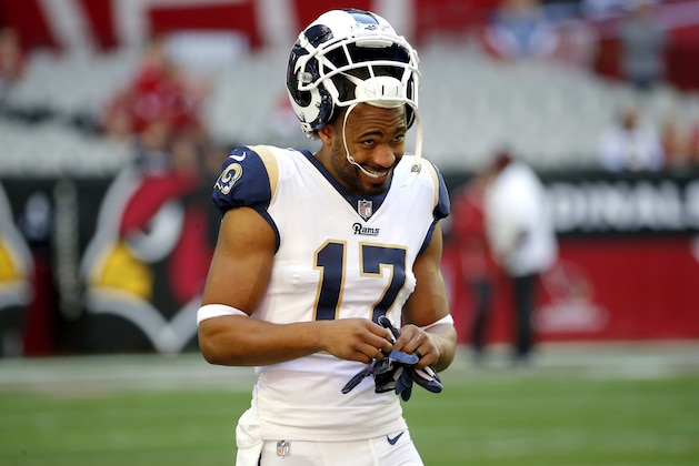 Los Angeles Rams wide receiver Robert Woods (17) warms up prior to an NFL football game against the Arizona Cardinals, Sunday, Dec. 23, 2018, in Glendale, Ariz. (AP Photo/Rick Scuteri)
