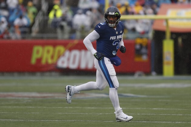 NFC quarterback Russell Wilson (3), of the Seattle Seahawks, during the first half of the NFL Pro Bowl football game Sunday, Jan. 27, 2019, in Orlando, Fla. (AP Photo/Mark LoMoglio)
