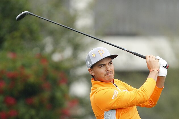 SCOTTSDALE, ARIZONA - FEBRUARY 03: Rickie Fowler plays his shot from the second tee during the final round of the Waste Management Phoenix Open at TPC Scottsdale on February 03, 2019 in Scottsdale, Arizona. (Photo by Michael Reaves/Getty Images)