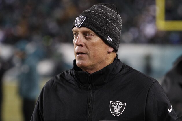 Oakland Raiders' head coach Jack Del Rio looks on during an NFL football game against the Philadelphia Eagles, Monday, Dec. 25, 2017, in Philadelphia. Philadelphia won 19-10. (AP Photo/Chris Szagola)