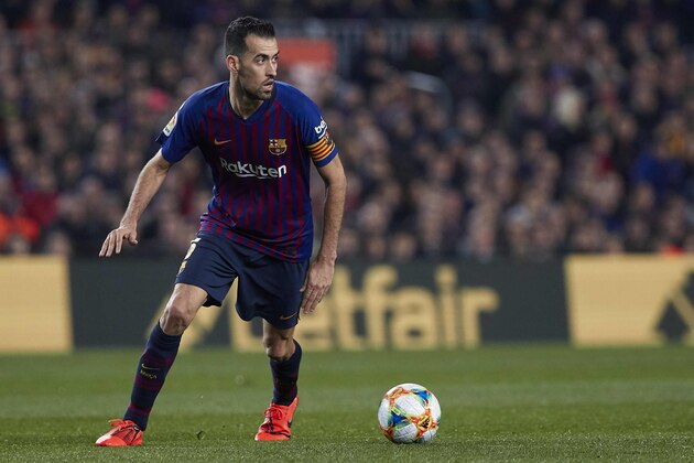 BARCELONA, SPAIN - FEBRUARY 06: Sergio Busquets of FC Barcelona in action during the Copa del Rey Semi Final first leg match between FC Barcelona and Real Madrid at Nou Camp on February 06, 2019 in Barcelona, Spain. (Photo by Quality Sport Images/Getty Images)