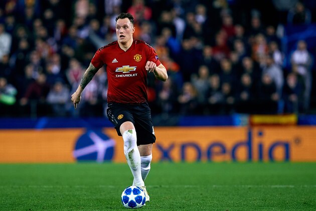 VALENCIA, SPAIN - DECEMBER 12: Phil Jones of Manchester United in action during the UEFA Champions League Group H match between Valencia and Manchester United at Estadio Mestalla on December 12, 2018 in Valencia, Spain. (Photo by David Aliaga/MB Media/Getty Images)