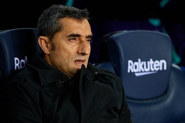 BARCELONA, SPAIN - FEBRUARY 06: Ernesto Valverde head coach of FC Barcelona looks on prior to the Copa del Rey Semi Final match between Barcelona and Real Madrid at Nou Camp on February 6, 2019 in Barcelona, Spain. (Photo by David Aliaga/MB Media/Getty Images)