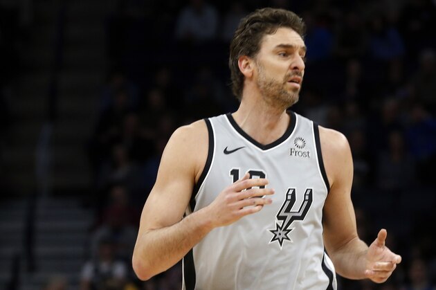 San Antonio Spurs' Pau Gasol of Spain plays against the Minnesota Timberwolves in an NBA basketball game Friday, Jan. 18, 2019, in Minneapolis. (AP Photo/Jim Mone)