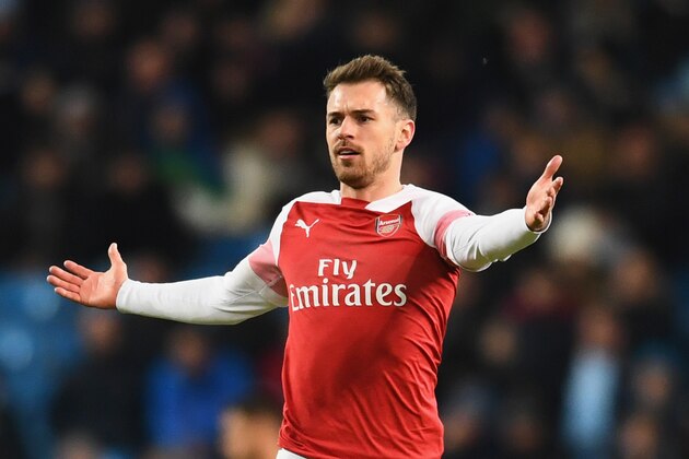 MANCHESTER, ENGLAND - FEBRUARY 03:  Aaron Ramsey of Arsenal reacts during the Premier League match between Manchester City and Arsenal FC at Etihad Stadium on February 3, 2019 in Manchester, United Kingdom.  (Photo by Clive Mason/Getty Images)