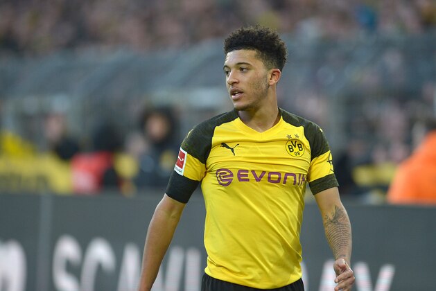 DORTMUND, GERMANY - FEBRUARY 09: Jadon Sancho of Borussia Dortmund looks on during the Bundesliga match between Borussia Dortmund and TSG 1899 Hoffenheim at Signal Iduna Park on February 9, 2019 in Dortmund, Germany. (Photo by TF-Images/TF-Images via Getty Images)