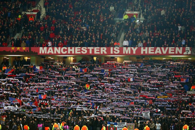 MANCHESTER, ENGLAND - FEBRUARY 12:  Paris Saint-Germain fans look on prior to the UEFA Champions League Round of 16 First Leg match between Manchester United and Paris Saint-Germain at Old Trafford on February 12, 2019 in Manchester, England. (Photo by Robbie Jay Barratt - AMA/Getty Images)