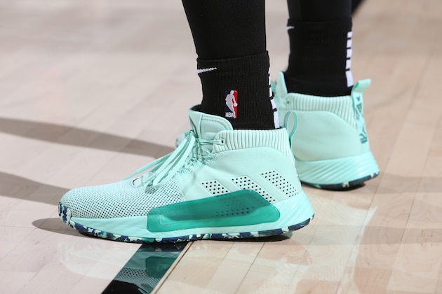 PORTLAND, OR - FEBRUARY 13: The sneakers of Damian Lillard #0 of the Portland Trail Blazers during the game against the Golden State Warriors on February 13, 2019 at the Moda Center in Portland, Oregon. NOTE TO USER: User expressly acknowledges and agrees that, by downloading and/or using this photograph, user is consenting to the terms and conditions of the Getty Images License Agreement. Mandatory Copyright Notice: Copyright 2019 NBAE (Photo by Sam Forencich/NBAE via Getty Images)