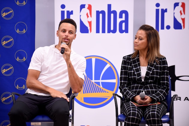 WALNUT CREEK, CA - OCTOBER 11:  Stephen Curry #30 of the Golden State Warriors and Sonya Curry participate in a Jr NBA clinic and Parent Forum focused on positive coaching at the Ultimate Fieldhouse in Walnut Creek, California on October 11, 2017. NOTE TO USER: User expressly acknowledges and agrees that, by downloading and or using this photograph, user is consenting to the terms and conditions of Getty Images License Agreement. Mandatory Copyright Notice: Copyright 2017 NBAE (Photo by Noah Graham/NBAE via Getty Images)