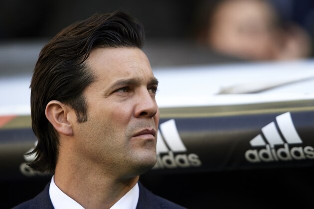 MADRID, SPAIN - FEBRUARY 17: Santiago Solari, Manager of Real Madrid looks on prior to the La Liga match between Real Madrid CF and Girona FC at Estadio Santiago Bernabeu on February 17, 2019 in Madrid, Spain. (Photo by Quality Sport Images/Getty Images) MADRID, SPAIN - FEBRUARY 17: Santiago Solari, Manager of Real Madrid looks on prior to the La Liga match between Real Madrid CF and Girona FC at Estadio Santiago Bernabeu on February 17, 2019 in Madrid, Spain. (Photo by Quality Sport Images/Getty Images)