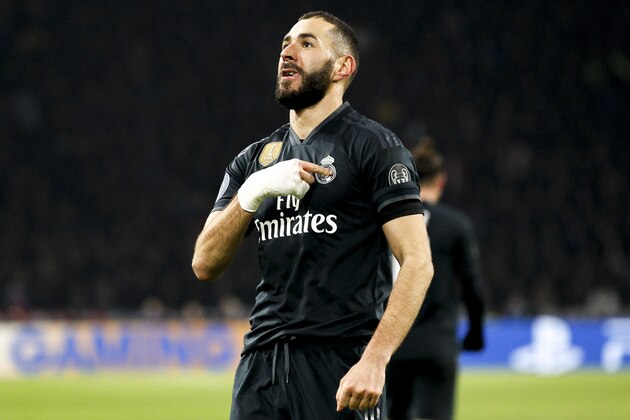 AMSTERDAM, NETHERLANDS - FEBRUARY 13: Karim Benzema of Real Madrid celebrates 0-1 during the UEFA Champions League  match between Ajax v Real Madrid at the Johan Cruijff Arena on February 13, 2019 in Amsterdam Netherlands (Photo by David S. Bustamante/Soccrates/Getty Images)
