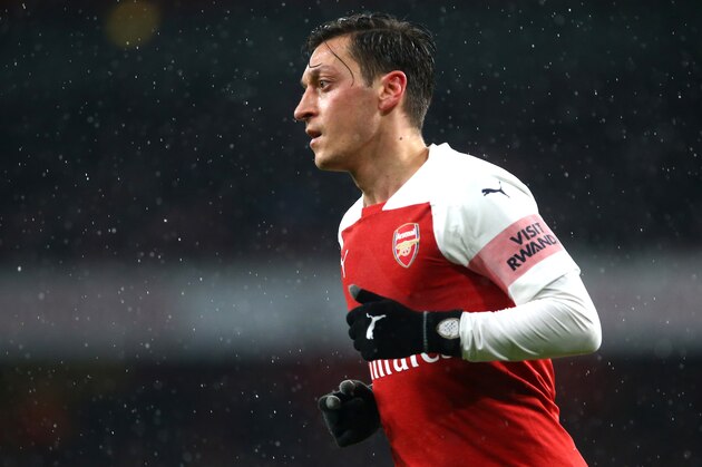 LONDON, ENGLAND - JANUARY 29: Mesut Ozil of Arsenal during the Premier League match between Arsenal FC and Cardiff City at The Emirates Stadium on January 29, 2019 in London, United Kingdom. (Photo by Chloe Knott - Danehouse/Getty Images)