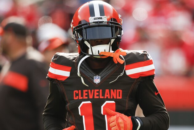 Cleveland Browns wide receiver Antonio Callaway (11) warms up before an NFL football game against the Kansas City Chiefs, Sunday, Nov. 4, 2018, in Cleveland. (AP Photo/Ron Schwane)