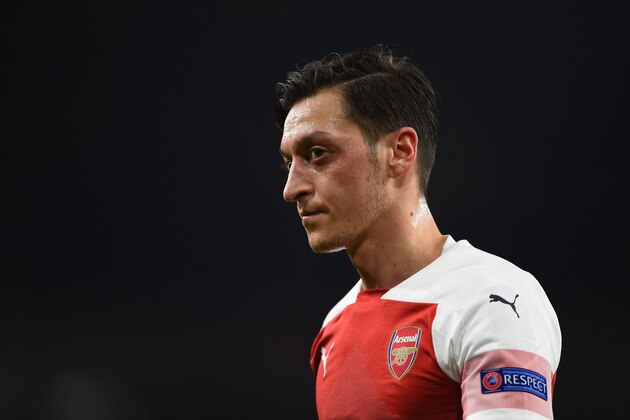 LONDON, ENGLAND - FEBRUARY 21: Mesut Ozil of Arsenal looks on during the UEFA Europa League Round of 32 Second Leg match between Arsenal and BATE Borisov at England on February 21, 2019 in London, United Kingdom. (Photo by Harriet Lander/Copa/Getty Images)