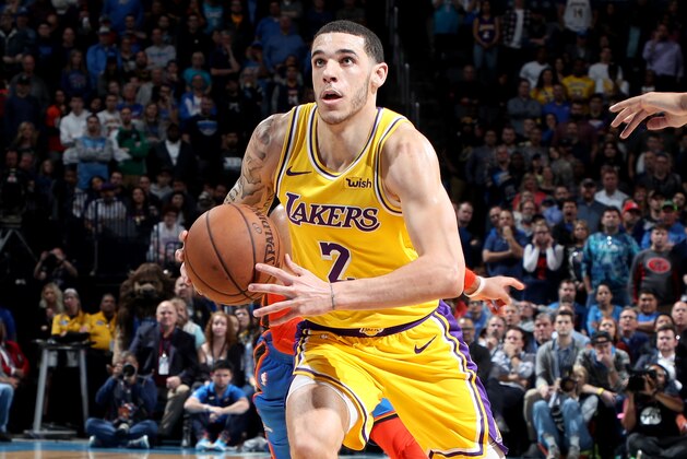 OKLAHOMA CITY, OK- JANUARY 17: Los Angeles Lakers guard Lonzo Ball #2 drives to the basket during the game against the Oklahoma City Thunder on January 17, 2019 at Chesapeake Energy Arena in Oklahoma City, Oklahoma. NOTE TO USER: User expressly acknowledges and agrees that, by downloading and or using this photograph, User is consenting to the terms and conditions of the Getty Images License Agreement. Mandatory Copyright Notice: Copyright 2019 NBAE (Photo by Zach Beeker/NBAE via Getty Images)