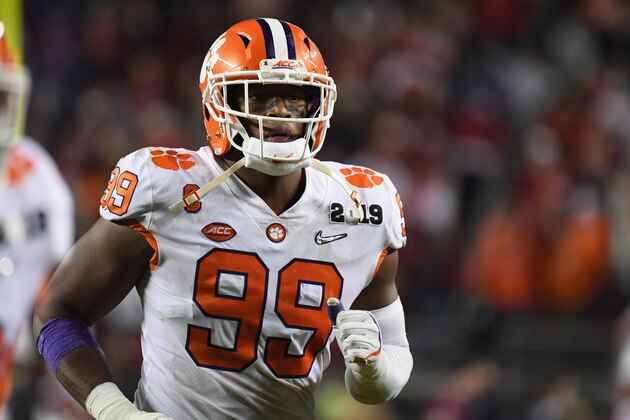SANTA CLARA, CA - JANUARY 07:  Clelin Ferrell #99 of the Clemson Tigers react against the Alabama Crimson Tide in the CFP National Championship presented by AT&T at Levi's Stadium on January 7, 2019 in Santa Clara, California.  (Photo by Thearon W. Henderson/Getty Images)