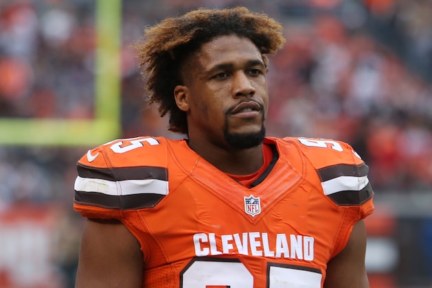 Cleveland Browns defensive end Armonty Bryant (95) against the San Francisco 49ers during the first half of an NFL football game, Sunday, Dec. 13, 2015, in Cleveland. (AP Photo/Ron Schwane)