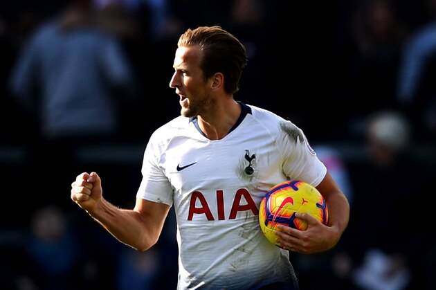 BURNLEY, ENGLAND - FEBRUARY 23:  Harry Kane of Tottenham Hotspur celebrates after scoring his team's first goal during the Premier League match between Burnley FC and Tottenham Hotspur at Turf Moor on February 23, 2019 in Burnley, United Kingdom.  (Photo by Clive Brunskill/Getty Images)