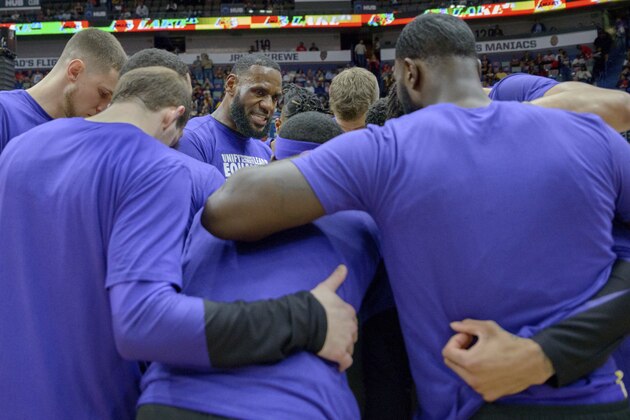 Los Angeles Lakers forward LeBron James (23) talks to the team before the first half of an NBA basketball game against the New Orleans Pelicans in New Orleans, La. Saturday, Feb. 23, 2019. (AP Photo/Matthew Hinton)