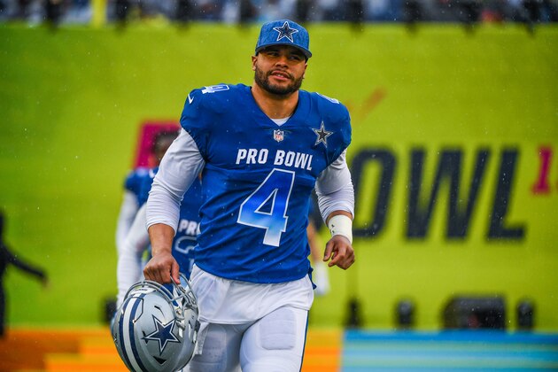 ORLANDO, FL - JANUARY 27: Dak Prescott #4 of the Dallas Cowboys gets introduced before the 2019 NFL Pro Bowl at Camping World Stadium on January 27, 2019 in Orlando, Florida. (Photo by Mark Brown/Getty Images)