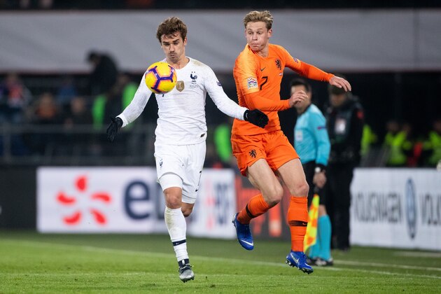 Antoine Griezmann of France, Frenkie de Jong of Holland during the UEFA Nations League A group 1 qualifying match between The Netherlands and France at stadium De Kuip on November 16, 2018 in Rotterdam, The Netherlands(Photo by VI Images via Getty Images)