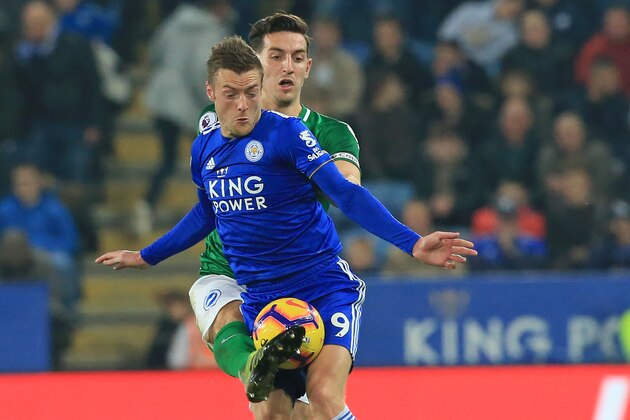 Brighton's English defender Lewis Dunk (R) vies with Leicester City's English striker Jamie Vardy (L) during the English Premier League football match between Leicester City and Brighton and Hove Albion at King Power Stadium in Leicester, central England on February 26, 2019. (Photo by Lindsey PARNABY / AFP) / RESTRICTED TO EDITORIAL USE. No use with unauthorized audio, video, data, fixture lists, club/league logos or 'live' services. Online in-match use limited to 120 images. An additional 40 images may be used in extra time. No video emulation. Social media in-match use limited to 120 images. An additional 40 images may be used in extra time. No use in betting publications, games or single club/league/player publications. /         (Photo credit should read LINDSEY PARNABY/AFP/Getty Images)
