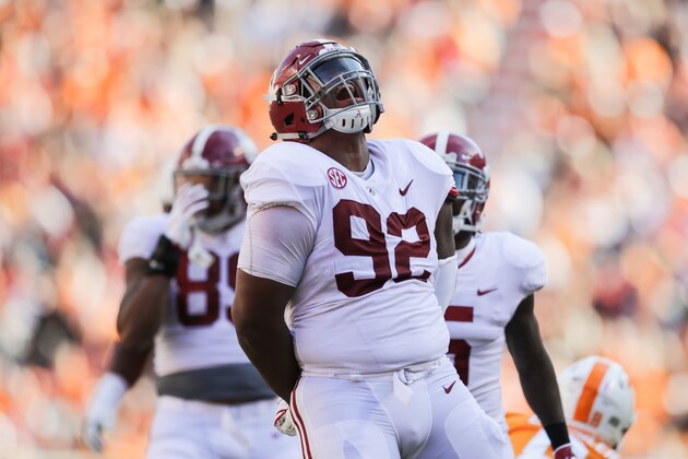 KNOXVILLE, TN - OCTOBER 20: Quinnen Williams #92 of the Alabama Crimson Tide reacts to a play during the first half of the game between the Alabama Crimson Tide and the Tennessee Volunteers at Neyland Stadium on October 20, 2018 in Knoxville, Tennessee. Alabama won 58-21. (Photo by Donald Page/Getty Images)