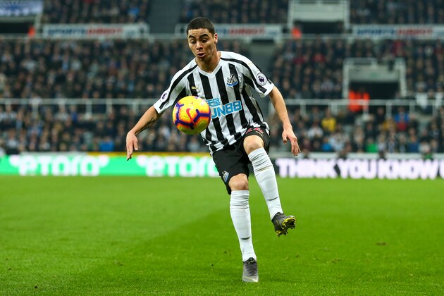 NEWCASTLE UPON TYNE, ENGLAND - FEBRUARY 26: Miguel Almiron of Newcastle United during the Premier League match between Newcastle United and Burnley FC at St. James Park on February 26, 2019 in Newcastle upon Tyne, United Kingdom. (Photo by Robbie Jay Barratt - AMA/Getty Images)