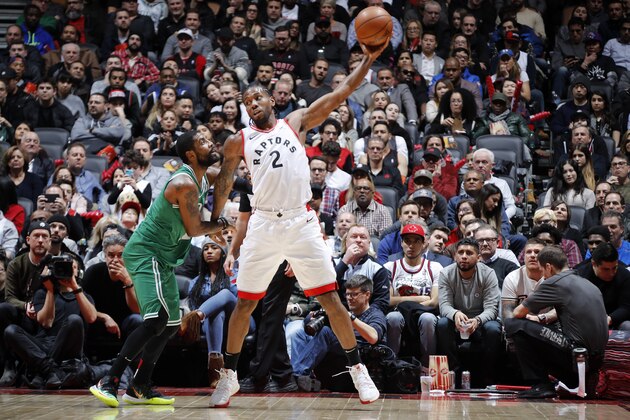 TORONTO, CANADA - FEBRUARY 26: Kawhi Leonard #2 of the Toronto Raptors handles the ball against the Boston Celtics on February 26, 2019 at the Scotiabank Arena in Toronto, Ontario, Canada.  NOTE TO USER: User expressly acknowledges and agrees that, by downloading and or using this Photograph, user is consenting to the terms and conditions of the Getty Images License Agreement.  Mandatory Copyright Notice: Copyright 2019 NBAE (Photo by Mark Blinch/NBAE via Getty Images)