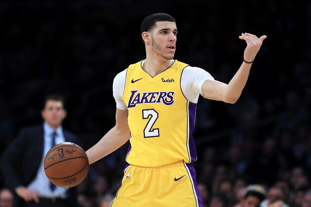 LOS ANGELES, CA - JANUARY 09:  Lonzo Ball #2 of the Los Angeles Lakers calls a play during the second half of a game against the Sacramento Kings at Staples Center on January 9, 2018 in Los Angeles, California.   NOTE TO USER: User expressly acknowledges and agrees that, by downloading and or using this photograph, User is consenting to the terms and conditions of the Getty Images License Agreement.  (Photo by Sean M. Haffey/Getty Images)